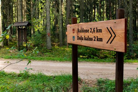 baldones stāstu takas